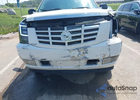 2010 Chevrolet Silverado 1500 Lt из США, поврежденный, VIN 1GCSKSE38AZ227788